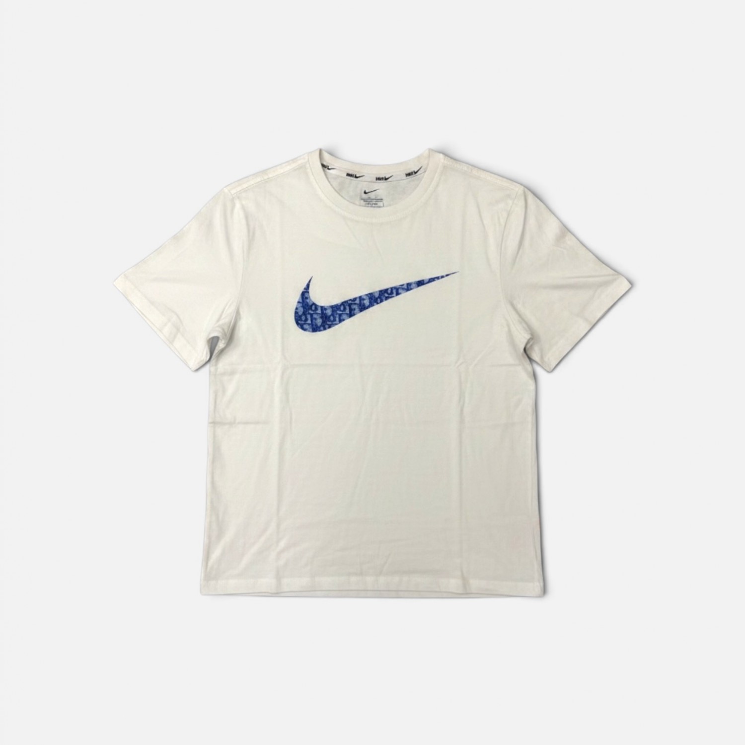 Nike Γυναικείο Swoosh Graphic T-Shirt